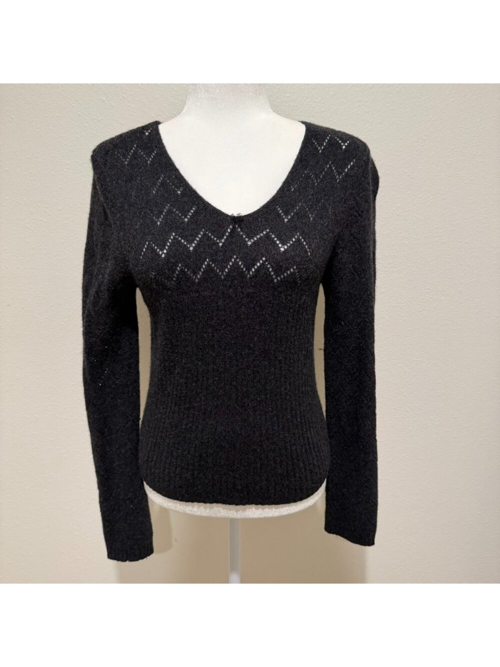 Y2K Pointelle Knit Bow Lambswool Dark Gray V Neck Sweater Size Medium
